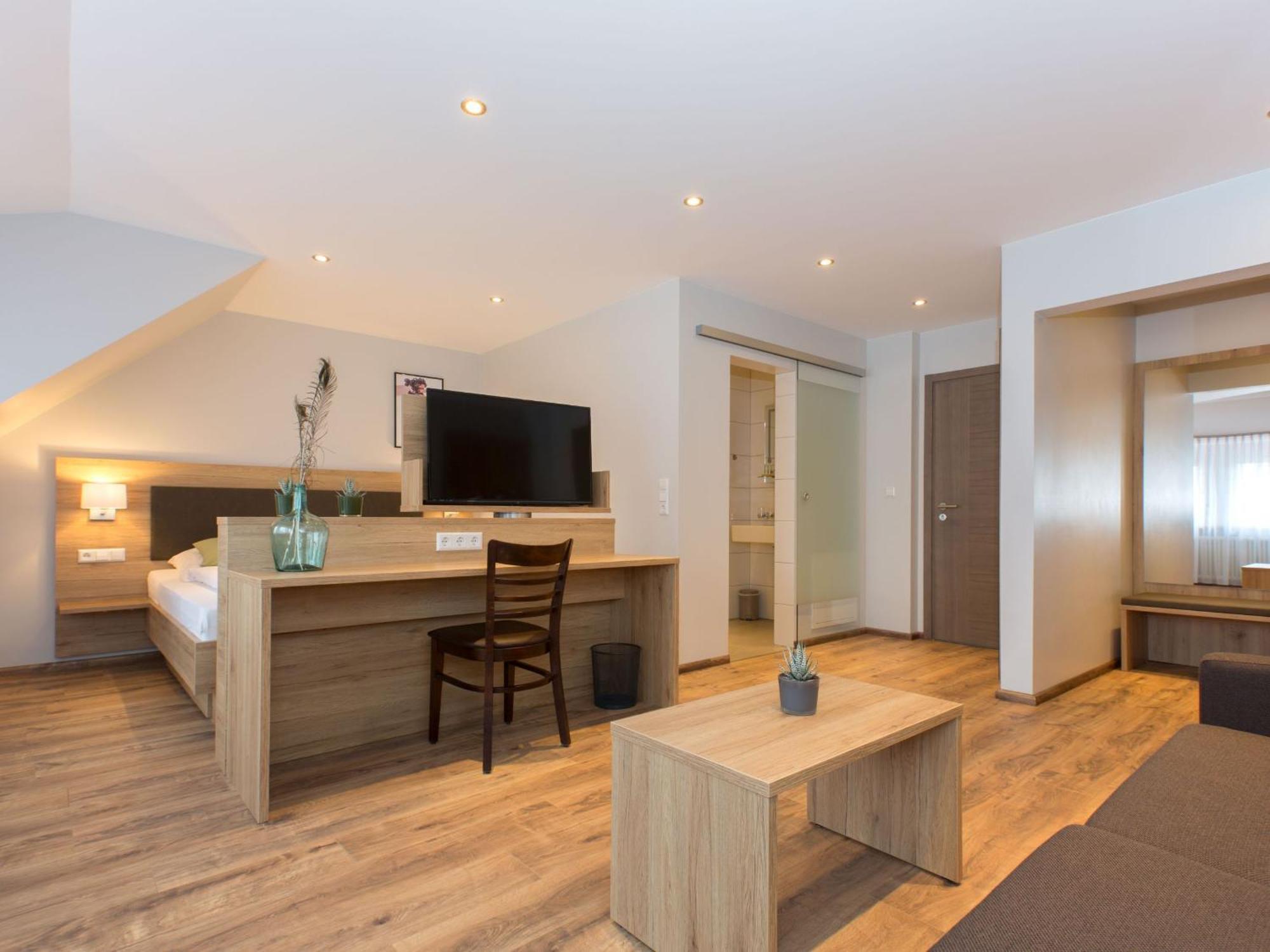 Appartements 'In Vino Veritas' Haslach im Kinzigtal Esterno foto