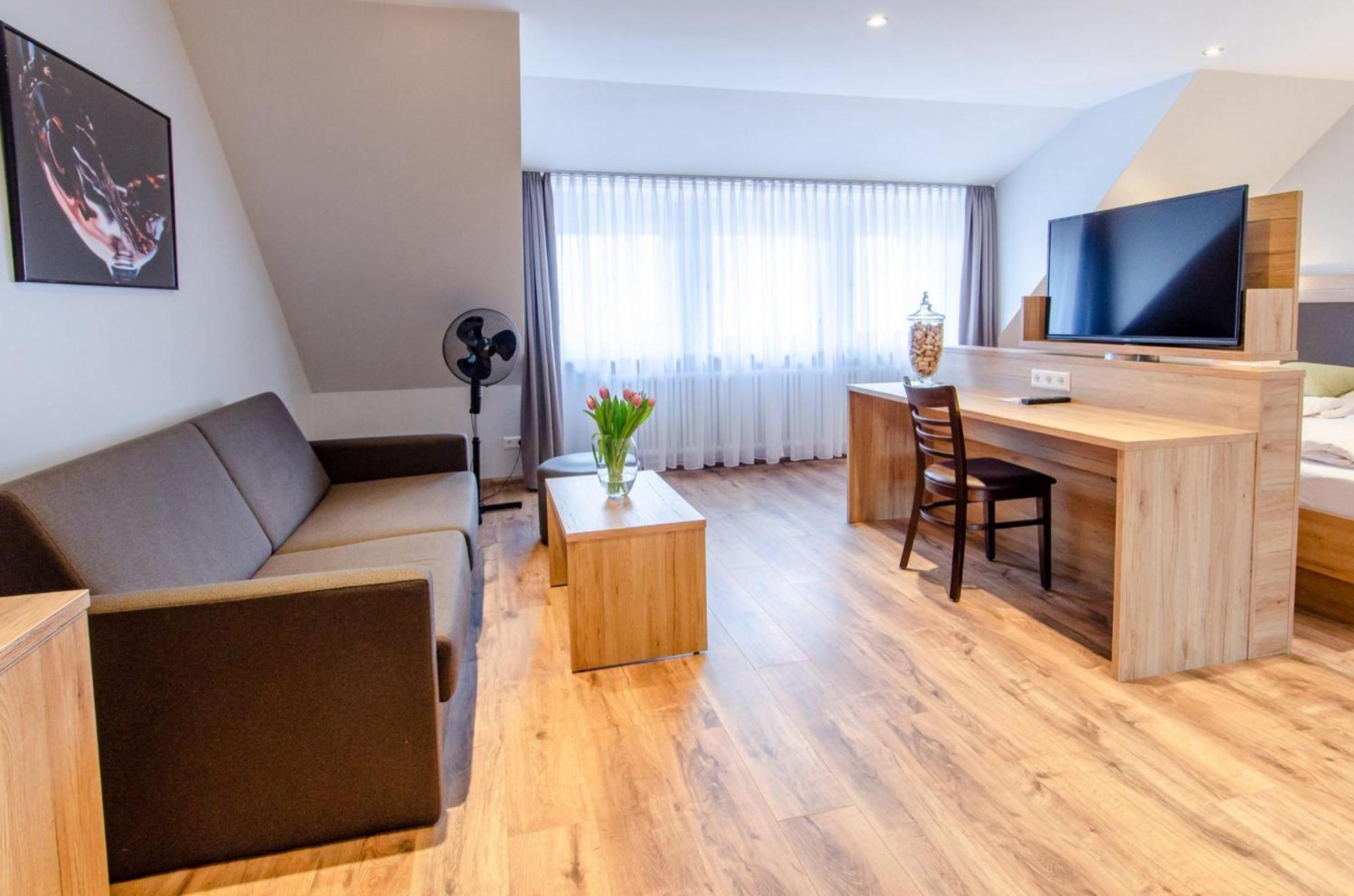 Appartements 'In Vino Veritas' Haslach im Kinzigtal Esterno foto
